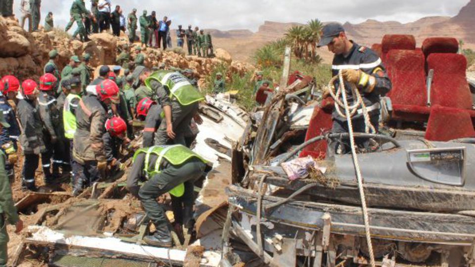 Inondations au Maroc : 17 morts dans l'accident d'un bus emporté par une crue