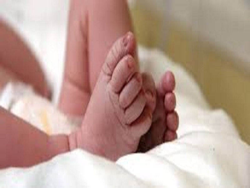 Destins tragiques des veuves : les épouses de Mafatim Mbaye et du pêcheur foudroyé, ont accouché