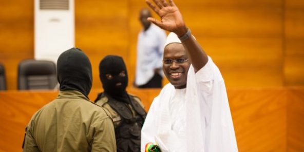 Dernière minute - Macky Sall vient de gracier Khalifa Sall et Cie