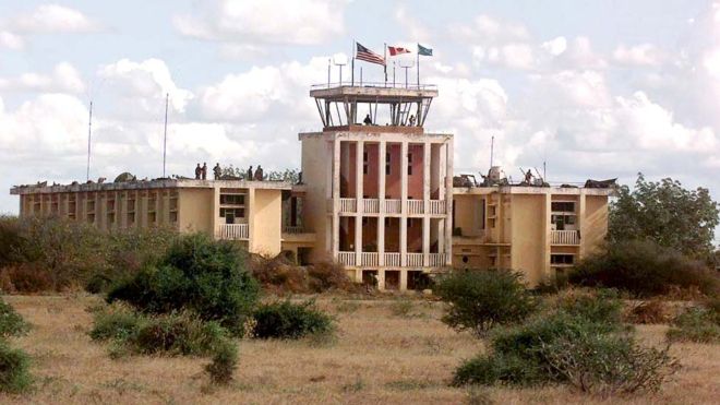 Al Shebab attaque une base militaire américaine