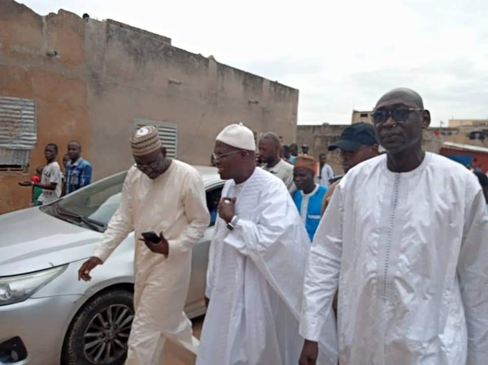  Vidéo - Médina Baye : Khalifa Sall loue les qualités de son porte-parole, Moussa Taye et demande des prières pour lui