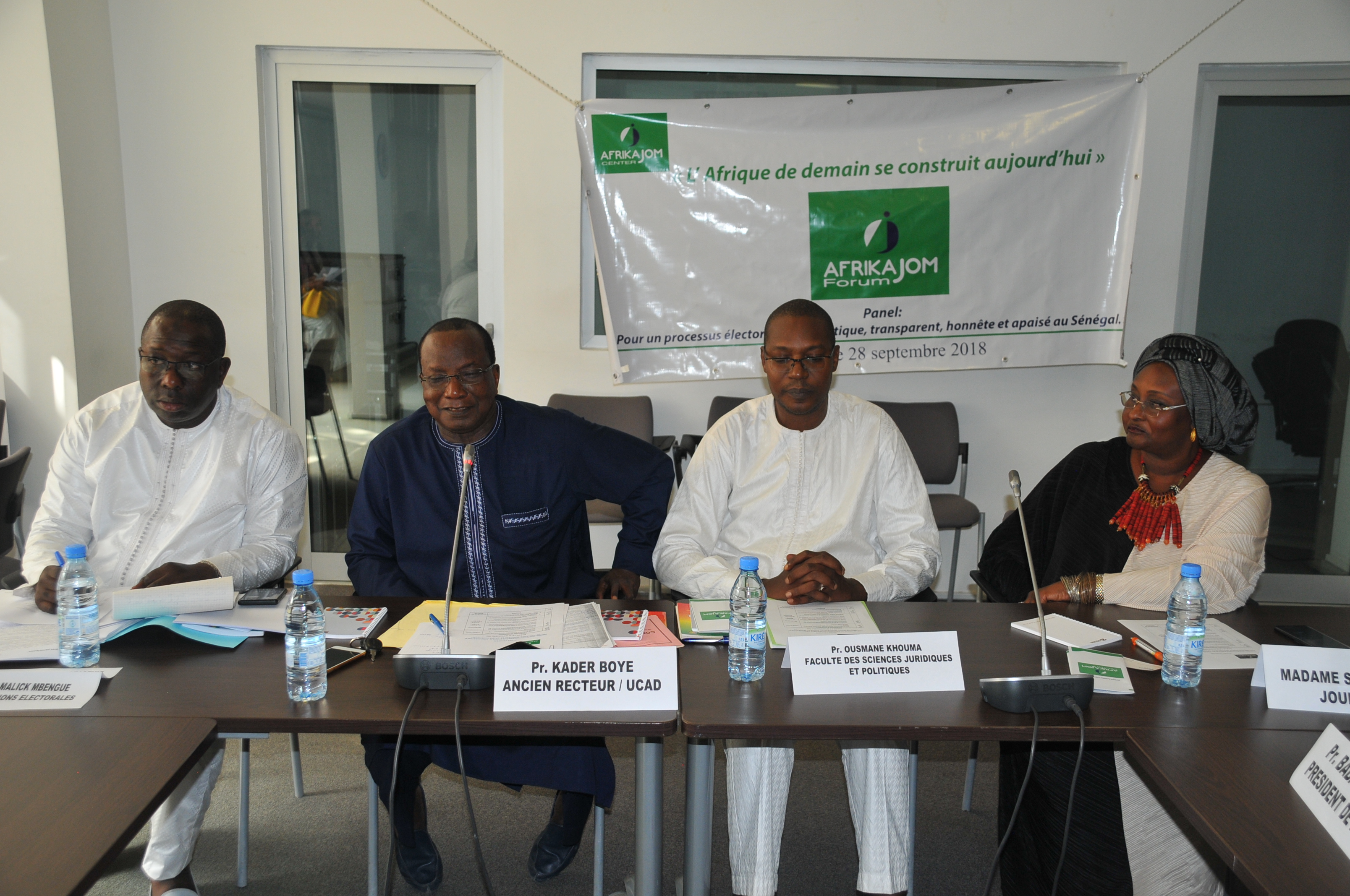 Le Forum social sénégalais et Afrika Jom Center demandent à Condé de surseoir à son projet de 3e mandat