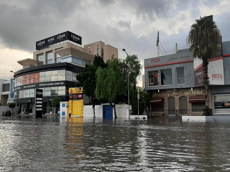 Tunisie: des pluies torrentielles paralysent Tunis