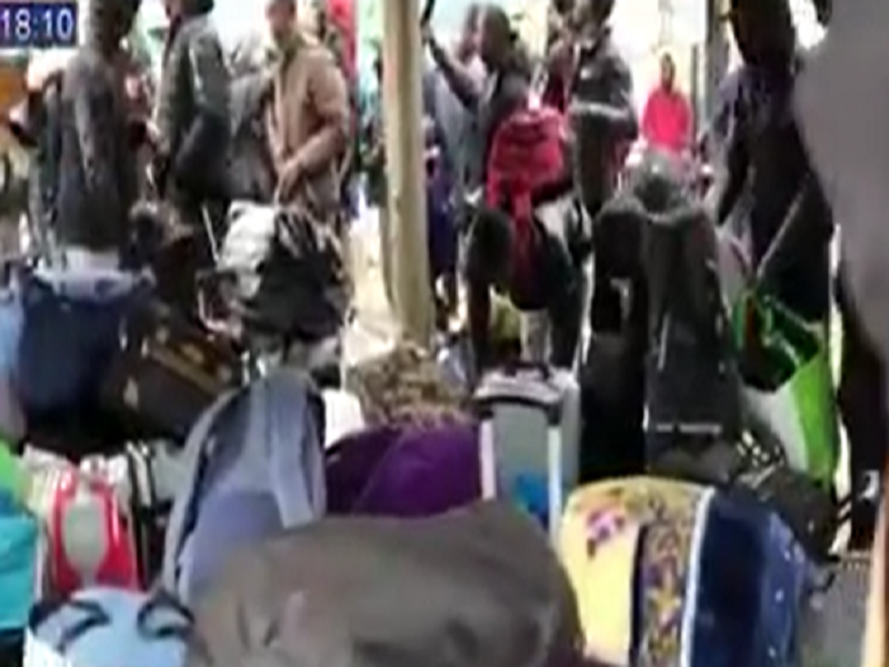 Montreuil: un foyer de travailleurs sans-papiers expulsé