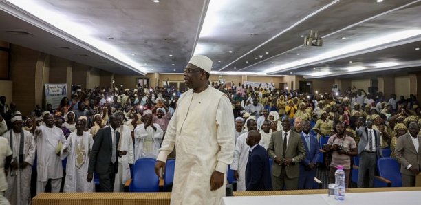 Des adieux politiques ou tuer le débat du 3e mandat ? Macky Sall, avec son "je ne serai plus là dans quelque temps", sème le doute  