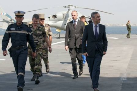 Responsabilité de la France sur la situation tragique du Mali: l'ancien ambassadeur de France au Sénégal confirme le chanteur Salif Keita