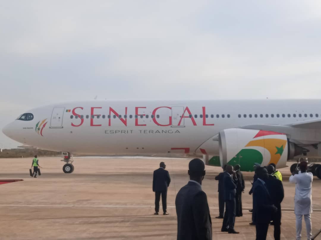 ​Réception du A330-900 Neo d’Air Sénégal : Macky Sall annonce l’arrivée bientôt de 8 nouveaux Airbus A 220-300 Neo