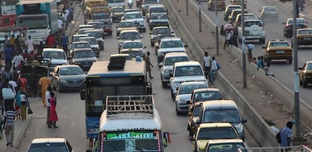 ​Les embouteillages à Dakar font perdre à l’Etat 108 milliards FCFA par an (ministre)