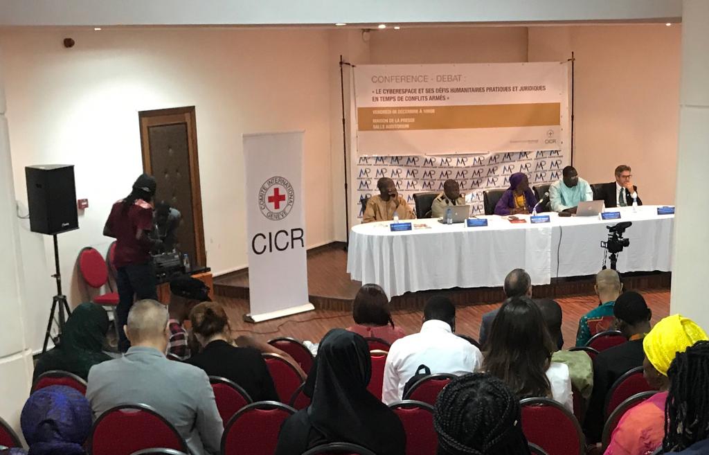 ​L’"Humanitarium itinérant", un espace de débats pour apporter des réponses aux défis humanitaires actuels