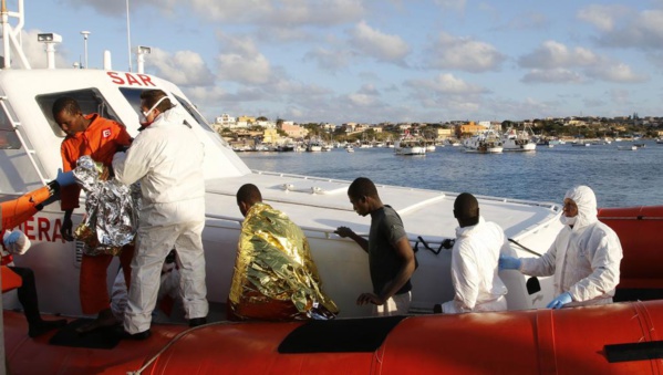 Les 14 rescapés sénégalais du naufrage ont quitté Nouakchott à bord d'un bus pour rallier Dakar