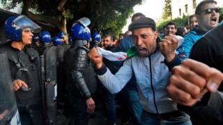 Election présidentielle sous tension en Algérie