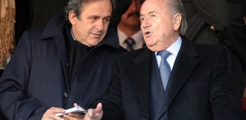 La FIFA porte plainte contre Michel Platini et Sepp Blatter
