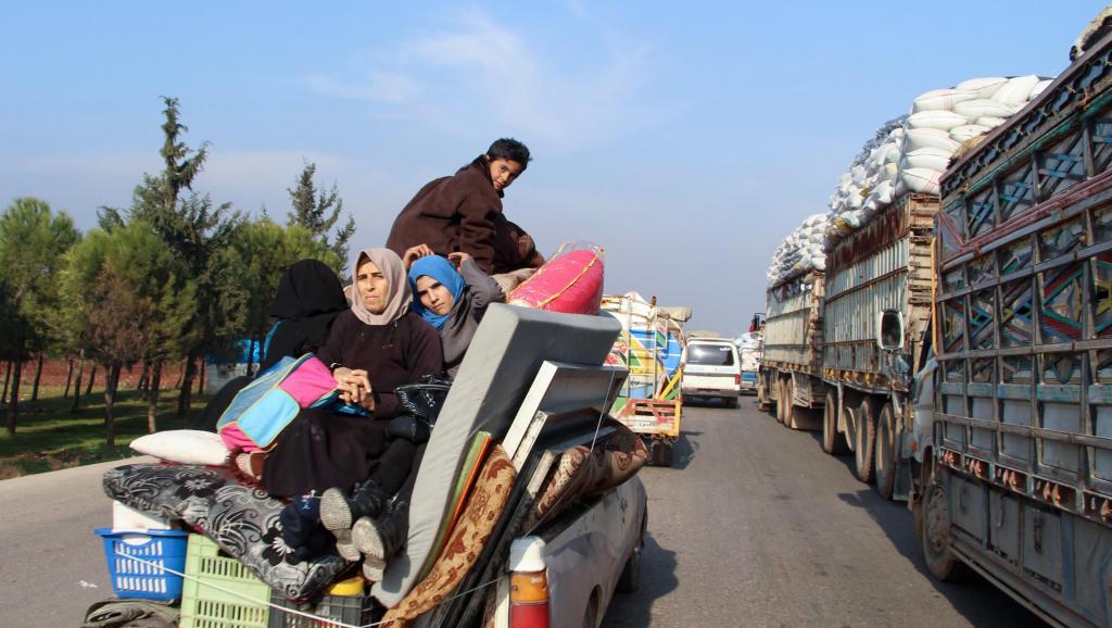 Syrie: les civils de la région d'Idleb assiégés et bombardés