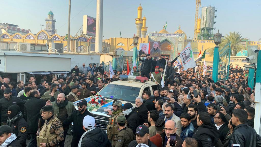 Irak: : tension en marge des obsèques de Soleimani et de Mouhandis