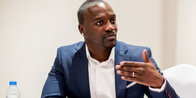 Akon sera reçu ce mardi par le ministre sénégalais du Tourisme