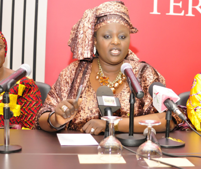 Accusée d'être la meurtrière de Fatoumata Matar Ndiaye, la députée Awa Niang dévastée