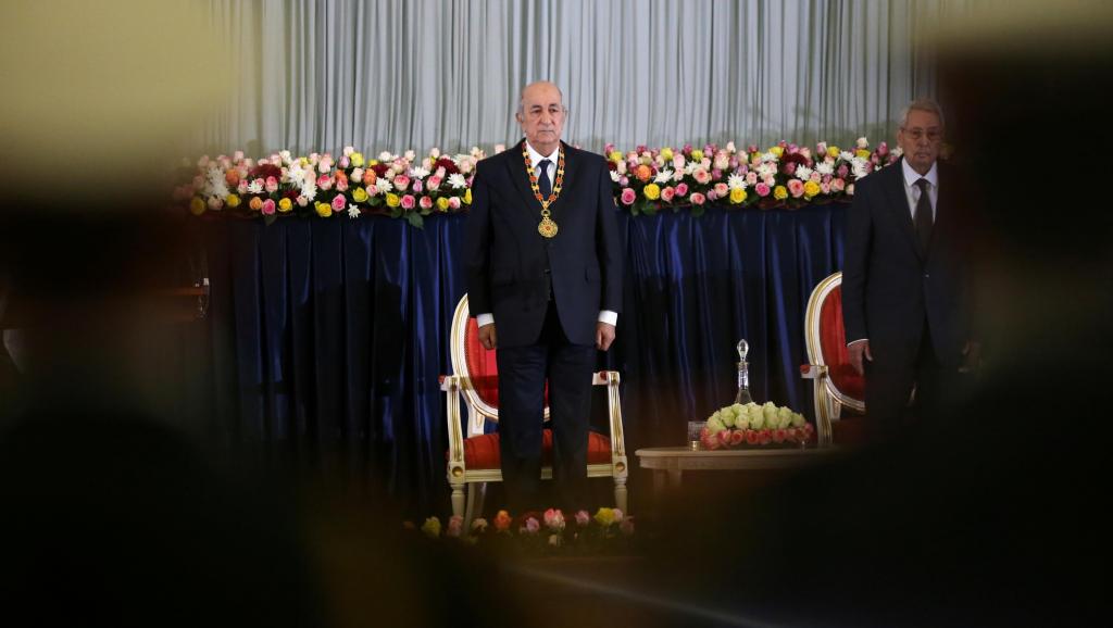 Algérie: le président Tebboune nomme une commission pour réviser la Constitution