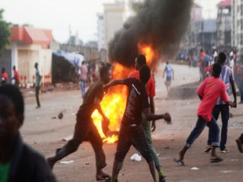 Deux morts lors des manifestations du FNDC en Guinée