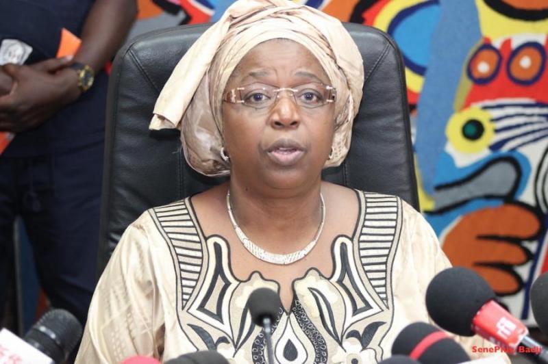 Présentation Rapport ITIE à Thiès: Eva Marie Coll parle de la nécessité de mettre en application toutes les dispositions du Code minier 2016