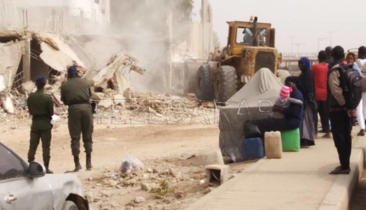 La DSCOS démolit plusieurs extensions à Nord Foire: la boîte de nuit Yeungoulène touché
