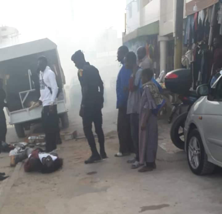 Sensibilisation sur la hausse du prix de l'électricité : Y'en a marre dénonce l'arrestation brutale de 15 membres de Noo Lank