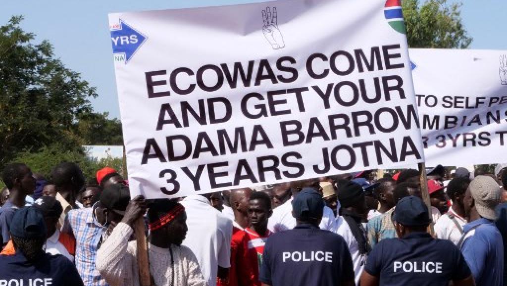 Gambie: les autorités durcissent le ton envers le collectif «3 years Jotna»