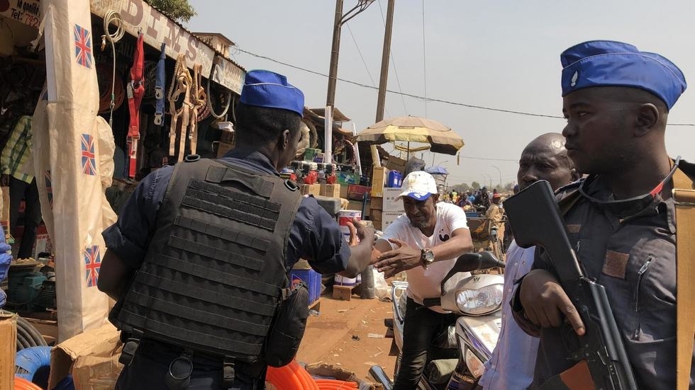 Centrafrique: à Bangui, les commerçants du PK5 effacent les traces des dernières violences