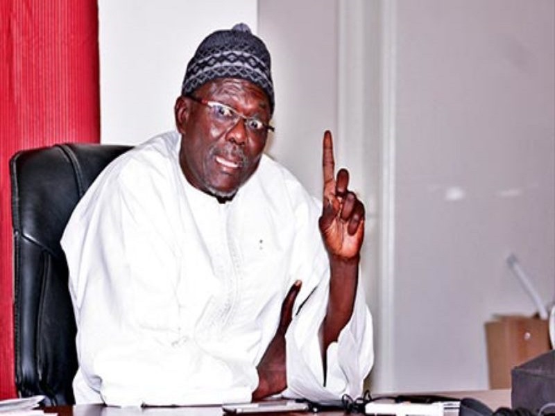 Sortie de l'Ambassadeur de la France au Sénégal : Moustapha Diakhaté jette de l'huile sur le feu