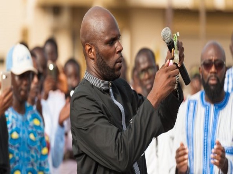 Tribunal de Dakar : le procès en appel de Kémi Séba reporté au 27 avril prochain