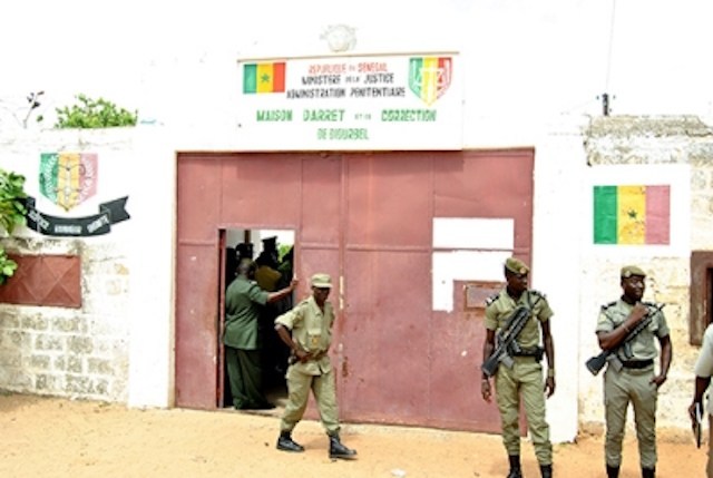 Diourbel: Cheikh Thiané Sylla placé sous mandat de dépôt pour escroquerie sur 112 Parcelles à Touba