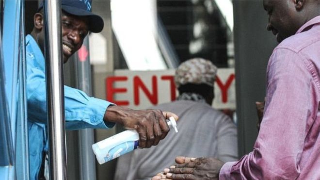 Coronavirus : "tester chaque cas pour contrôler l'épidémie"