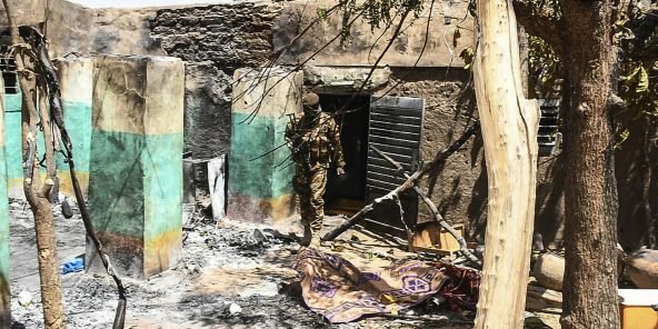 Mali : l’armée et l’ONU n’ont pas empêché un massacre (HRW)