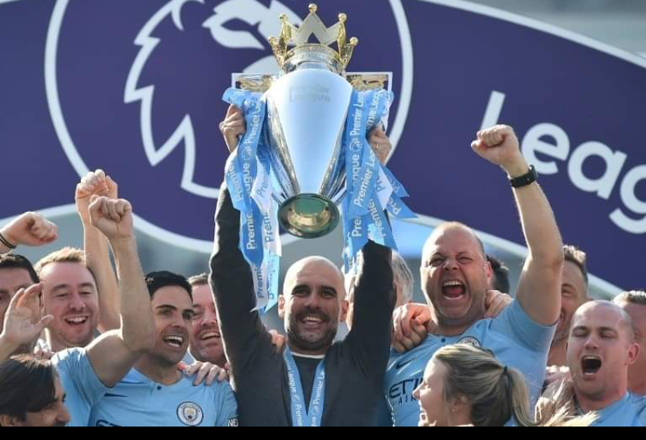 OFFICIEL : Le football anglais suspendu jusqu'au 30 avril