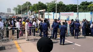 RDC: la commune de la Gombe coupée du monde avec une police intransigeante
