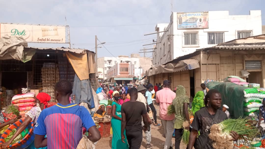 ​Fermeture des marchés : les commerçants du marché Gueule-Tapée parlent de coup dûr même s’ils comprennent les décisions 