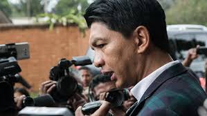 Madagascar: Rajoelina annonce des essais d’injections à base d’artemisia