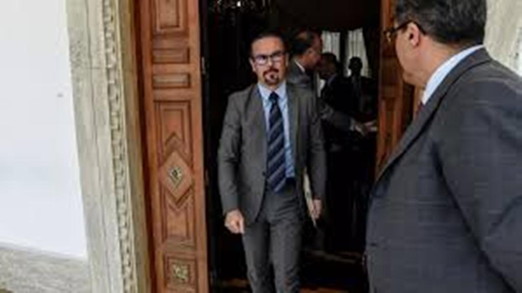 Ni eau ni électricité, la France dénonce le traitement infligé par le Venezuela à son ambassade