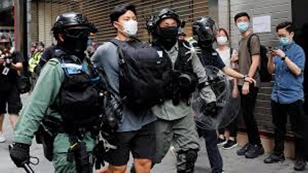 Hong Kong : la Chine sous forte pression américaine et internationale