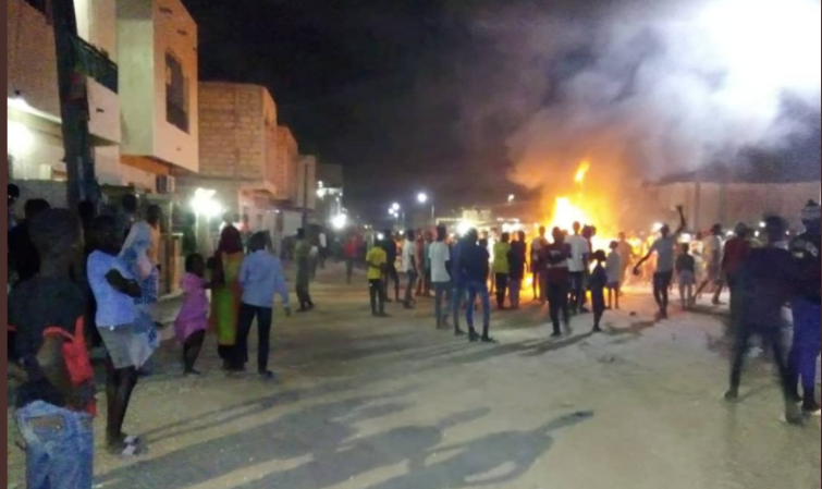 Manifestations contre le couvre-feu : Le Cnra accuse la Sen Tv d’avoir incité les gens à sortir dans la rue