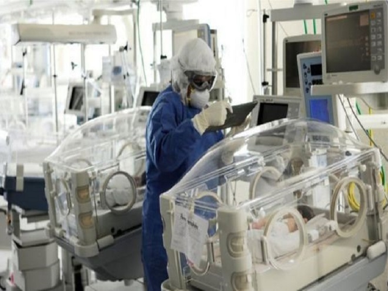 Coronavirus : des triplés mexicains testés positifs à la naissance