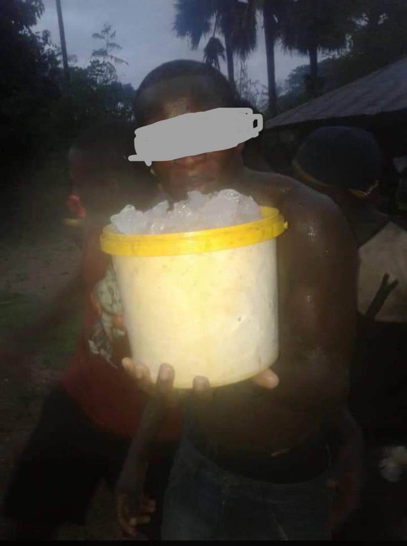 Vidéo et Photos - Il a plu de gros morceaux de glace à Oussouye