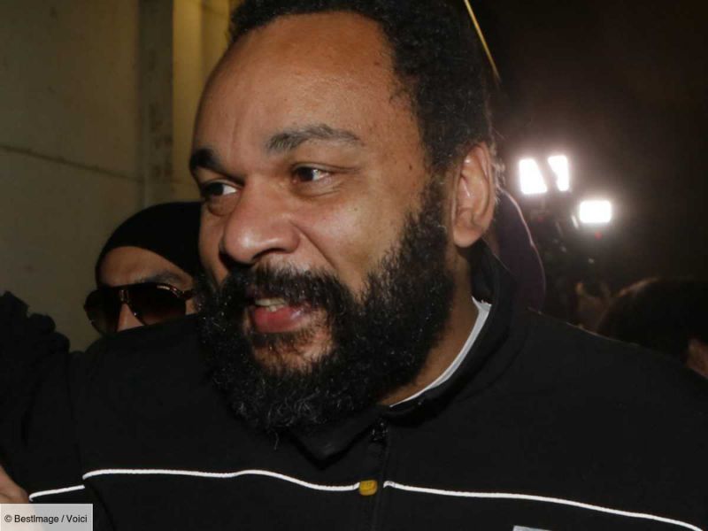 L'humoriste polémique Dieudonné définitivement banni de Facebook à cause de ses propos sur la Shoah