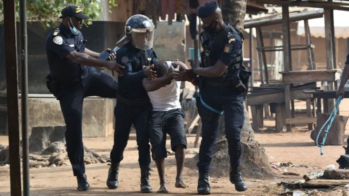 Manifestations contre le 3e mandat d’Alassane Ouattara en Côte d’Ivoire : La police a arrêté plusieurs manifestants