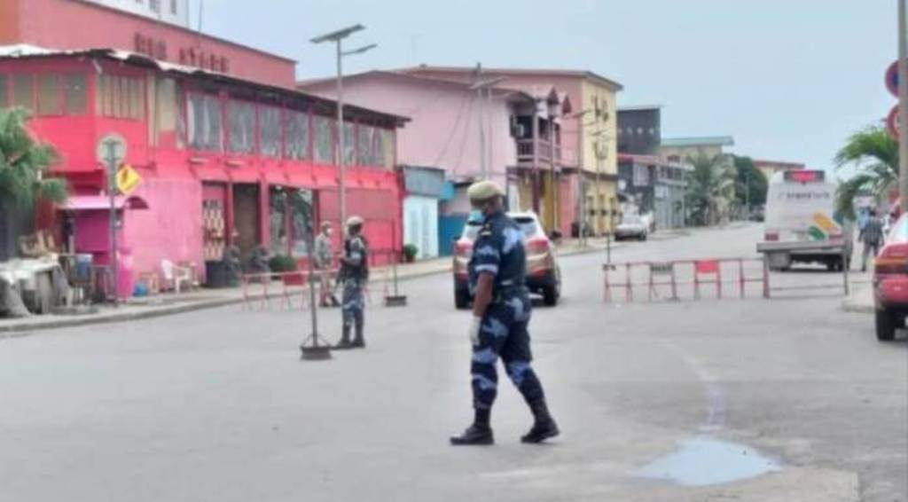 Gabon: le gouvernement proroge à nouveau de 45 jours l’état d’urgence sanitaire