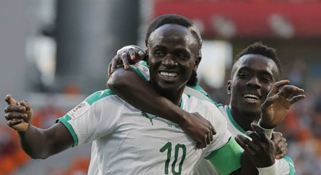 Deux Sénégalais figurent dans la liste des 10 personnalités incontournables du football africain (Jeune Afrique)
