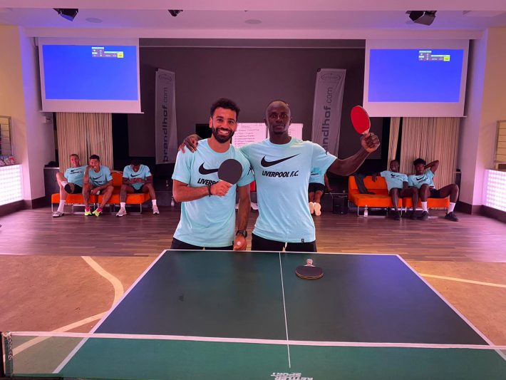 Sadio Mané et Mohamed Salah champions de tennis à Liverpool