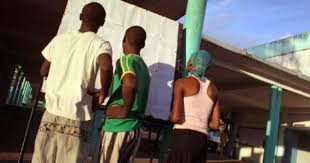 Gabon: l’annonce des résultats du bac par SMS ne réjouit ni les élèves ni les parents