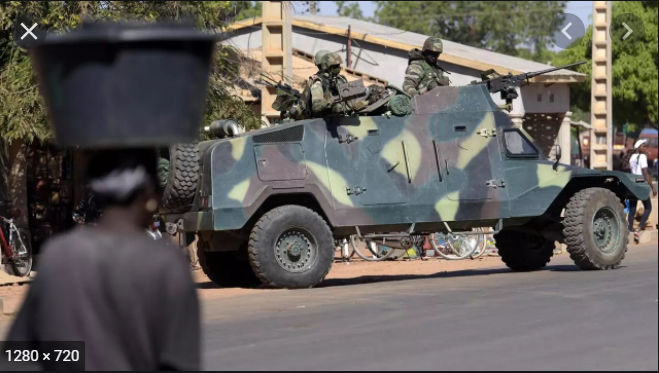 300 militaires sur les 600 de retour de la Gambie testés positifs à la Covid-19