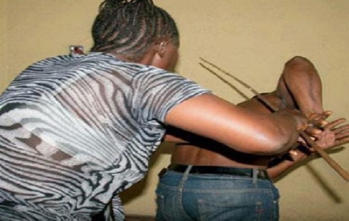 Ndéye Sokhna Seck tabassée pour avoir fouillé le téléphone de son mari