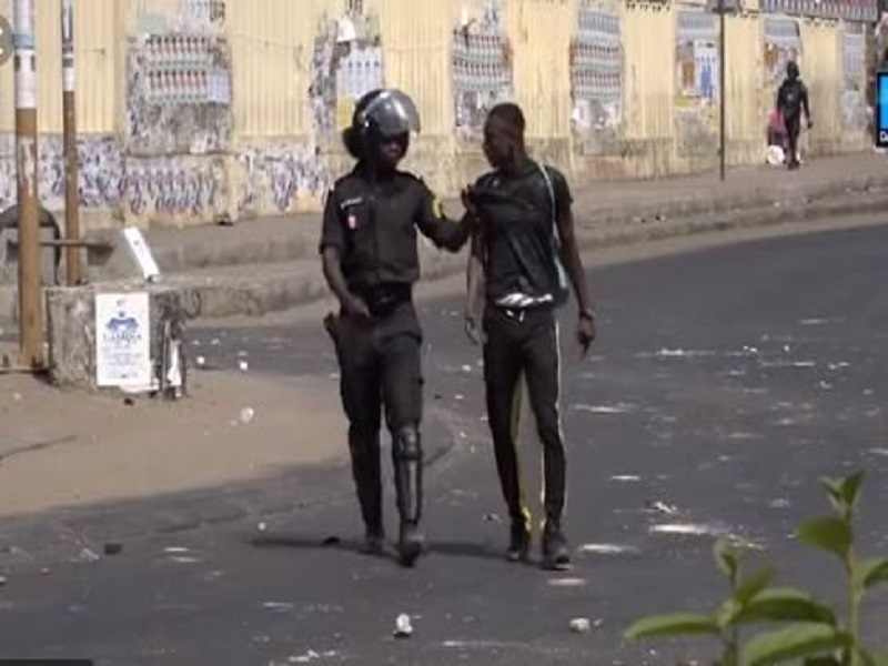 L’étudiant Pape Abdoulaye Touré « sérieusement tabassé par les GMI » : son avocat Me Khouraïchi Ba en rogne